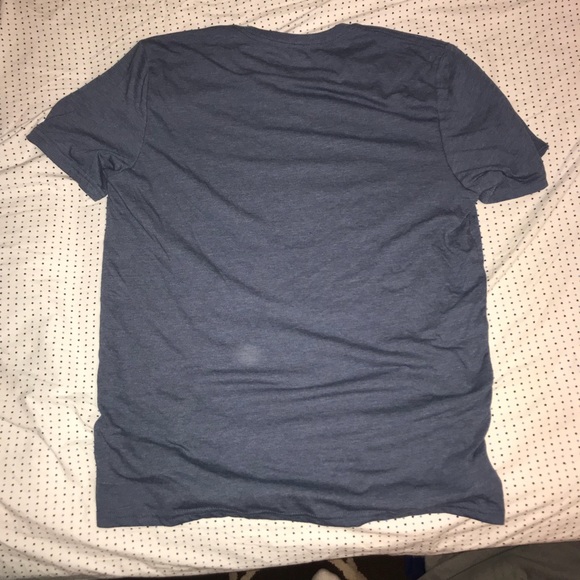 V-neck - Picture 2 of 2